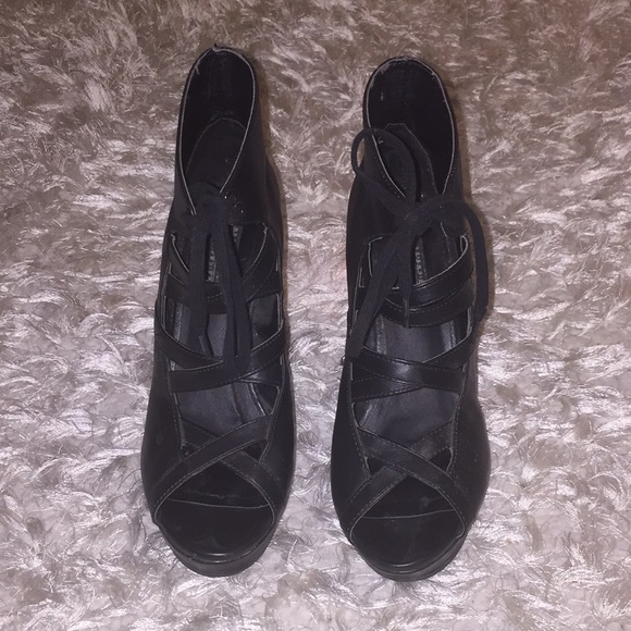 Deena and Ozzy wedges/platforms - Picture 6 of 8